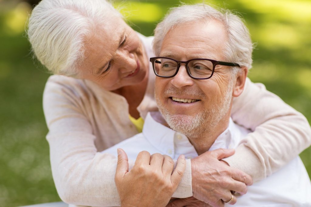 Free To Contact Seniors Dating Online Service